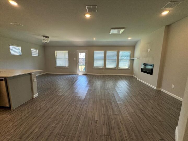 Property Photo: 487 Deer Canyon Way TX 75407