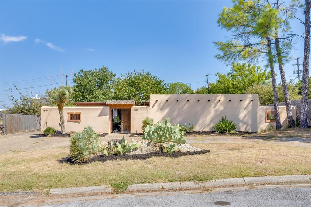 Property Photo:  3858 Wonder Court  TX 76133 