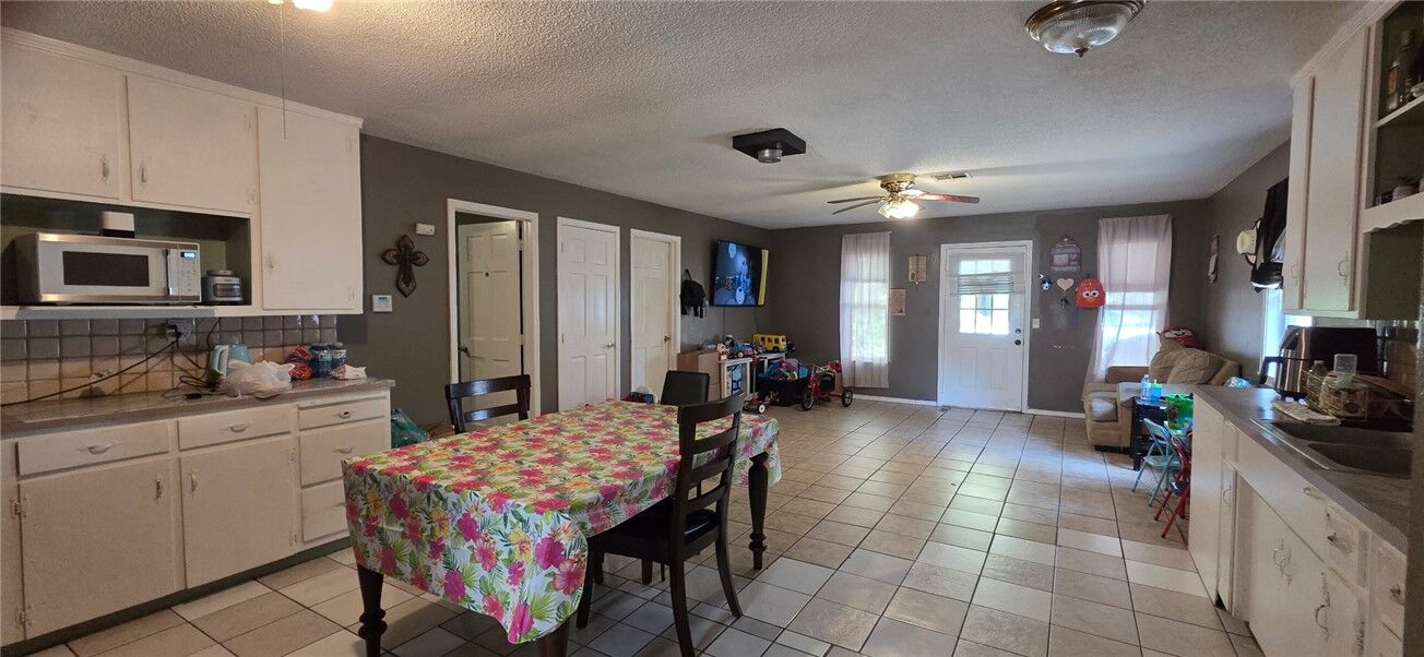 Property Photo: 303 E North Street AR 72756