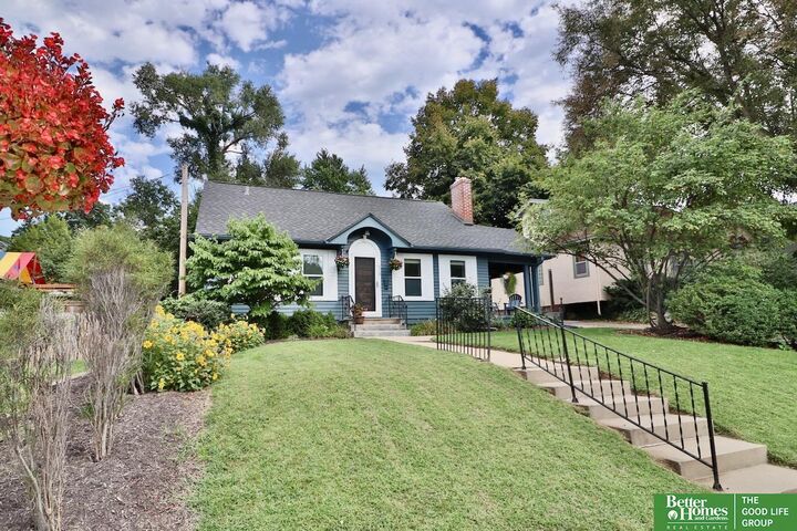 Property Photo: 513 S 56th Street NE 68106
