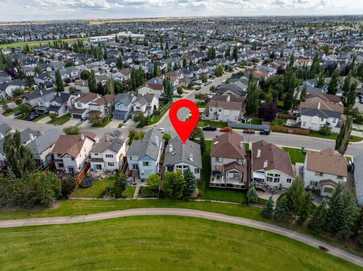Property Photo:  73 Brightondale Parade SE  AB T2Z 4G5 