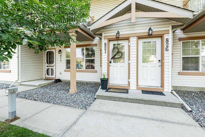 Property Photo: 31 Jamieson Avenue 821 AB T4P 0H9