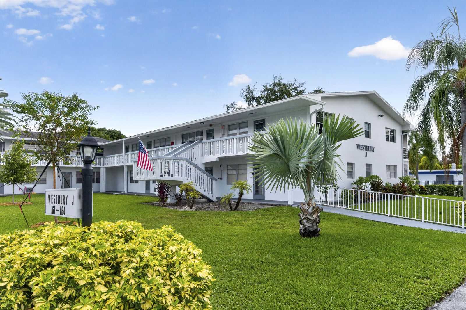Property Photo: 169 Westbury J 169 FL 33442