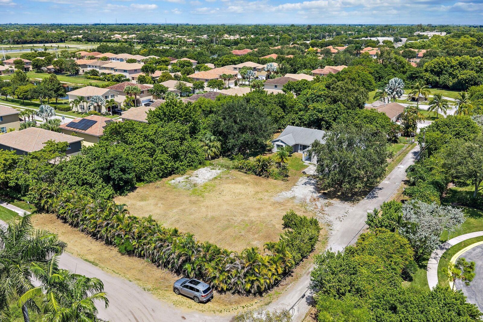 Property Photo:  4833 Nash Trail  FL 33463 