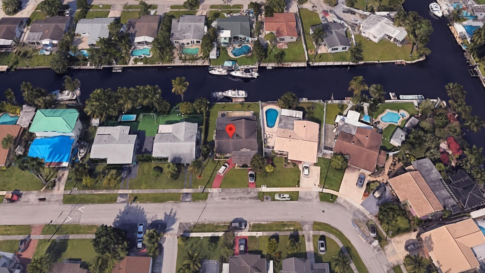 Property Photo:  4471 SW 34th Avenue  FL 33312 