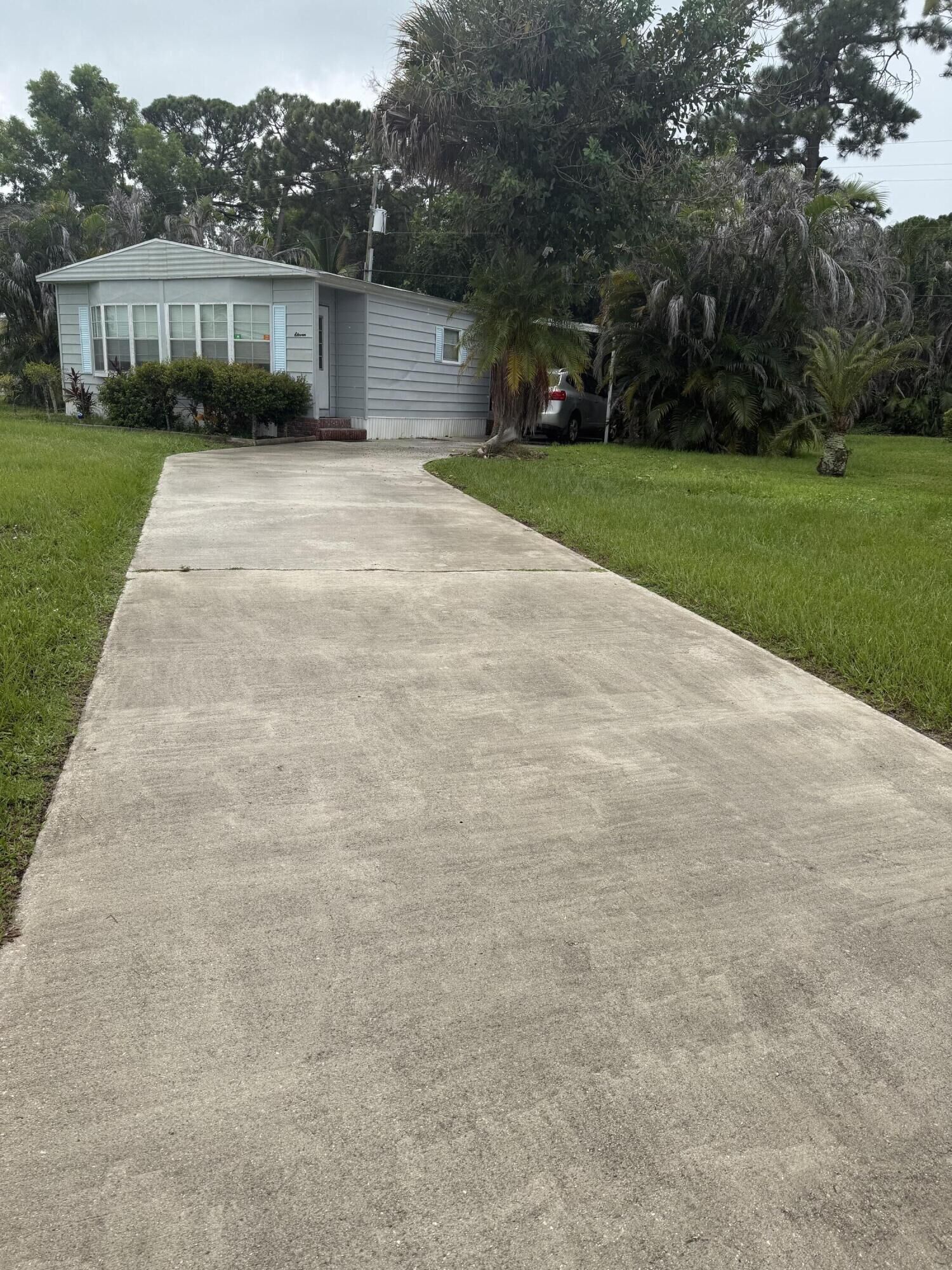 Property Photo:  11 SE La Mesa  FL 34952 