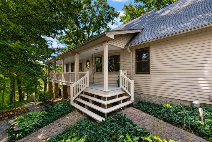 Property Photo:  215 Shoreline Circle  KY 42123 