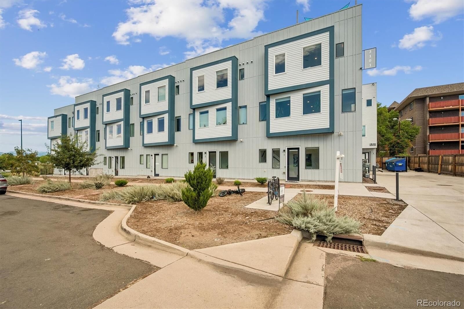 Property Photo: 3101 W 47th Avenue 1 CO 80211