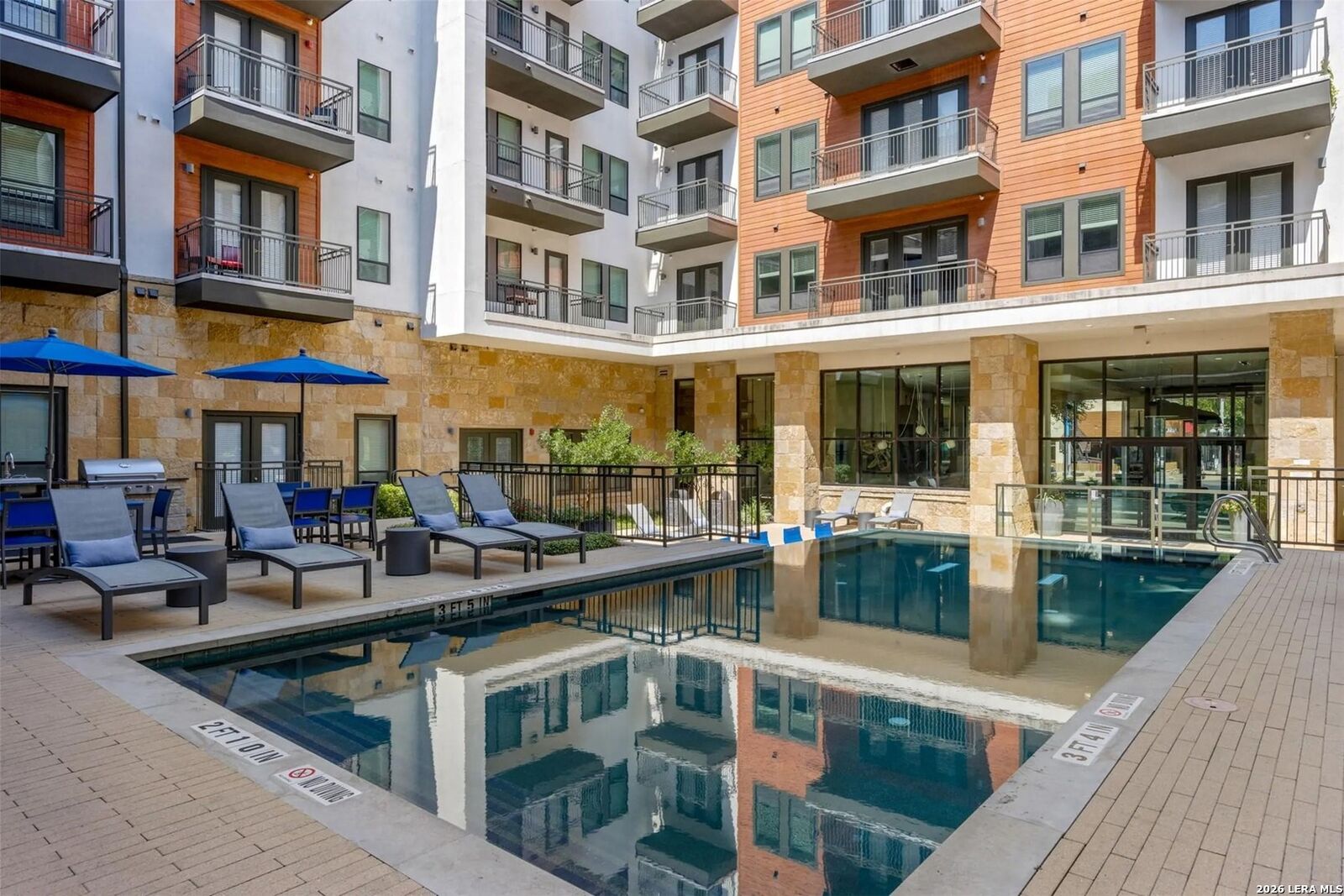 Property Photo:  3201 Esperanza Xing 611  TX 78758 