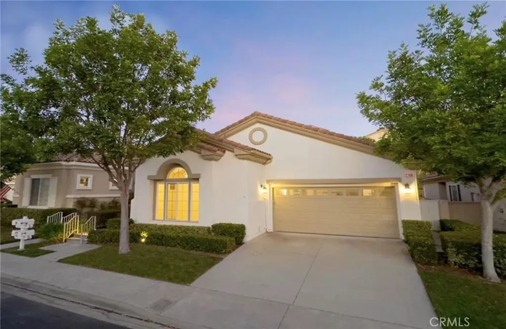 Property Photo:  21406 Carabela  CA 92692 