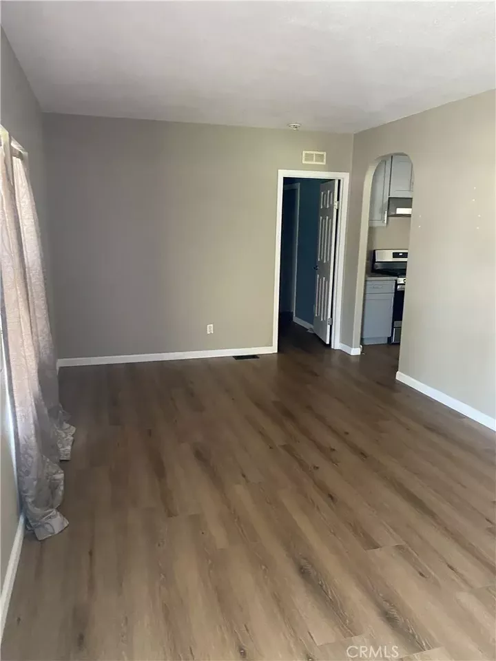 Property Photo: 1155 S Riverside 76 CA 92376
