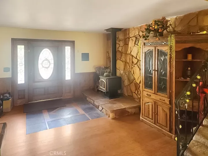 Property Photo:  16843 Fawnskin Pl  CA 96094 