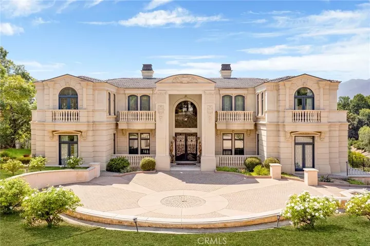 Property Photo:  165 Circle  CA 91008 
