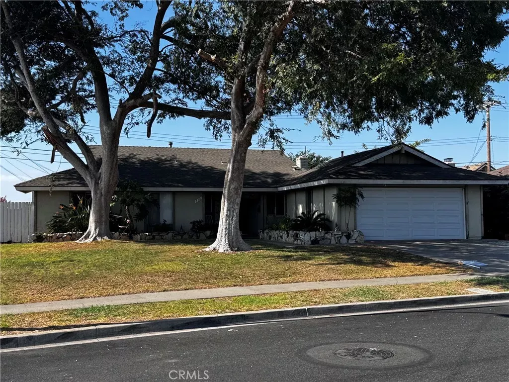 Property Photo: 518 Juniper CA 92821