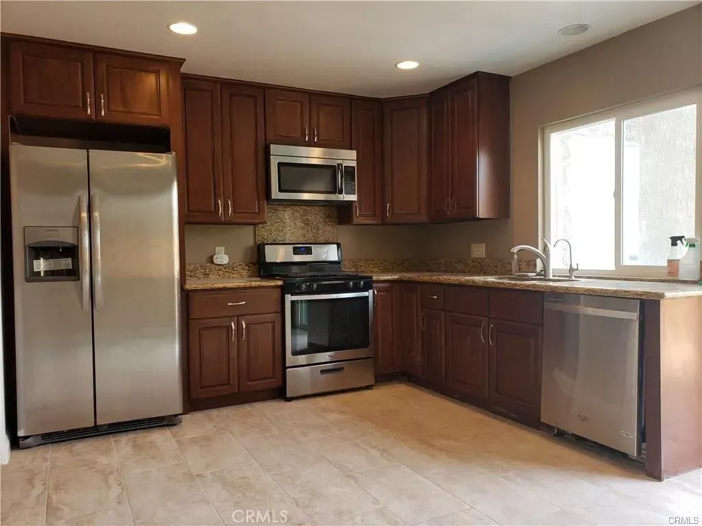 Property Photo:  84 Briarwood  CA 92604 