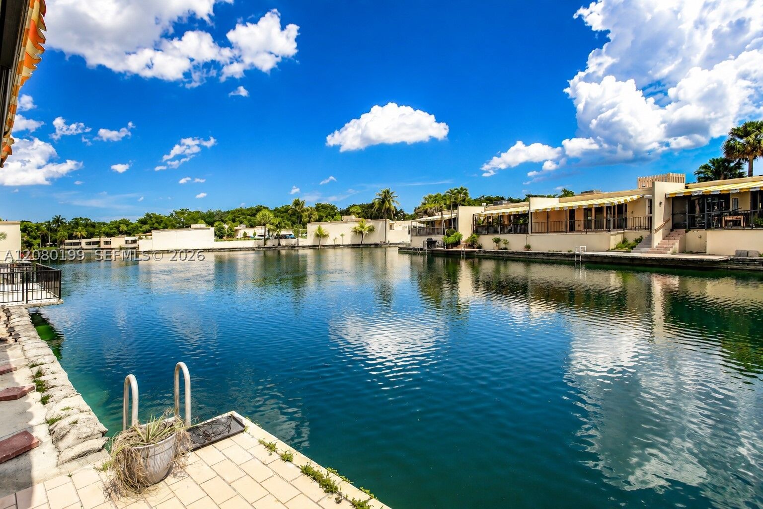 Property Photo:  7020 Crown Gate Dr 7020  FL 33014 