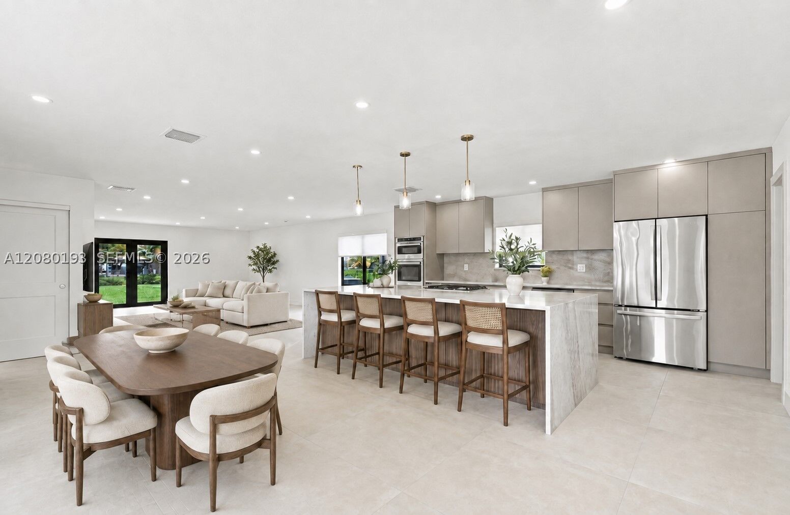 Property Photo:  9771 Bel Aire Dr  FL 33157 