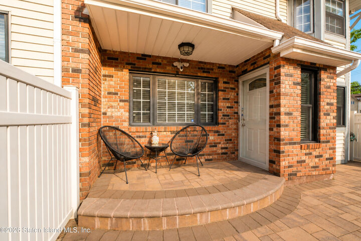 Property Photo:  7 Shirra Avenue A  NY 10314 