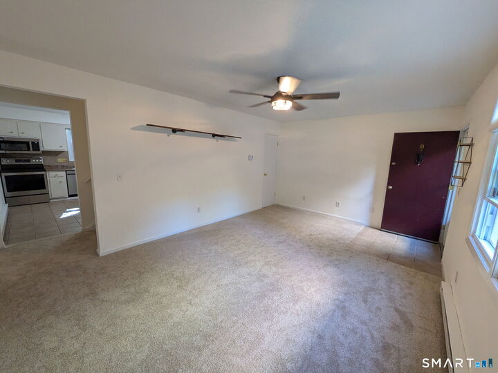 Property Photo: 61 Dover Court B CT 06405