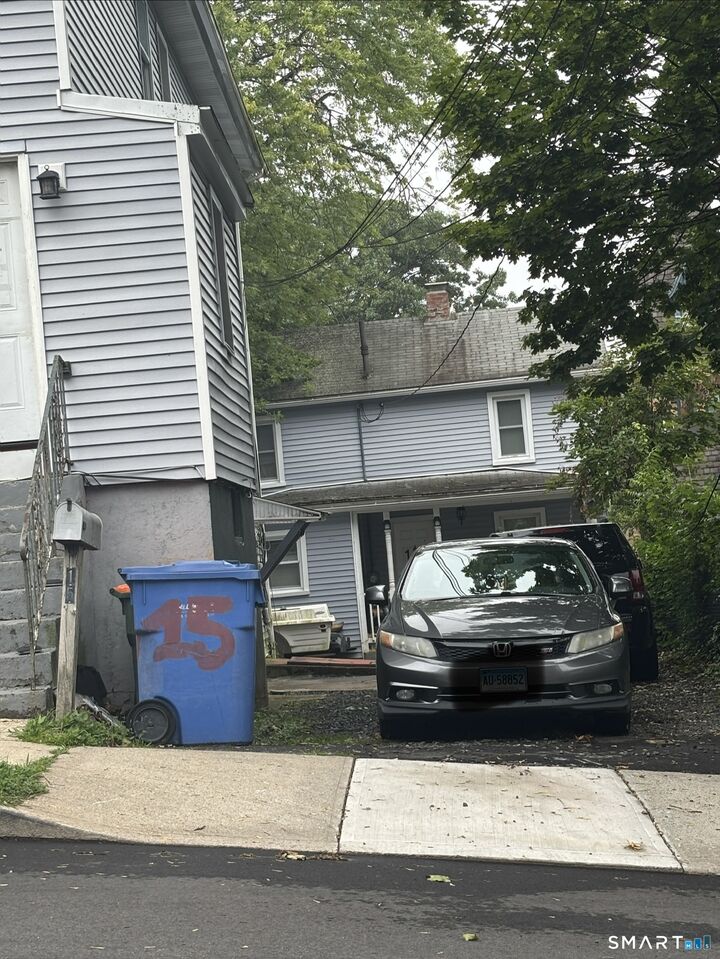Property Photo:  40 North Beacon Street  CT 06704 