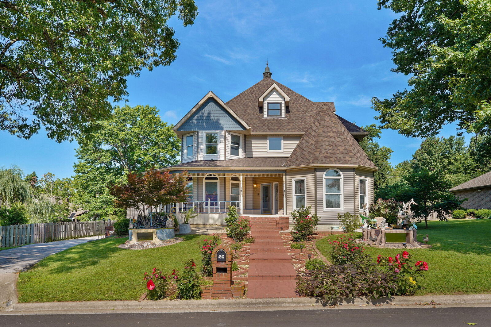 Property Photo: 4967 S Buckingham Lane MO 65810