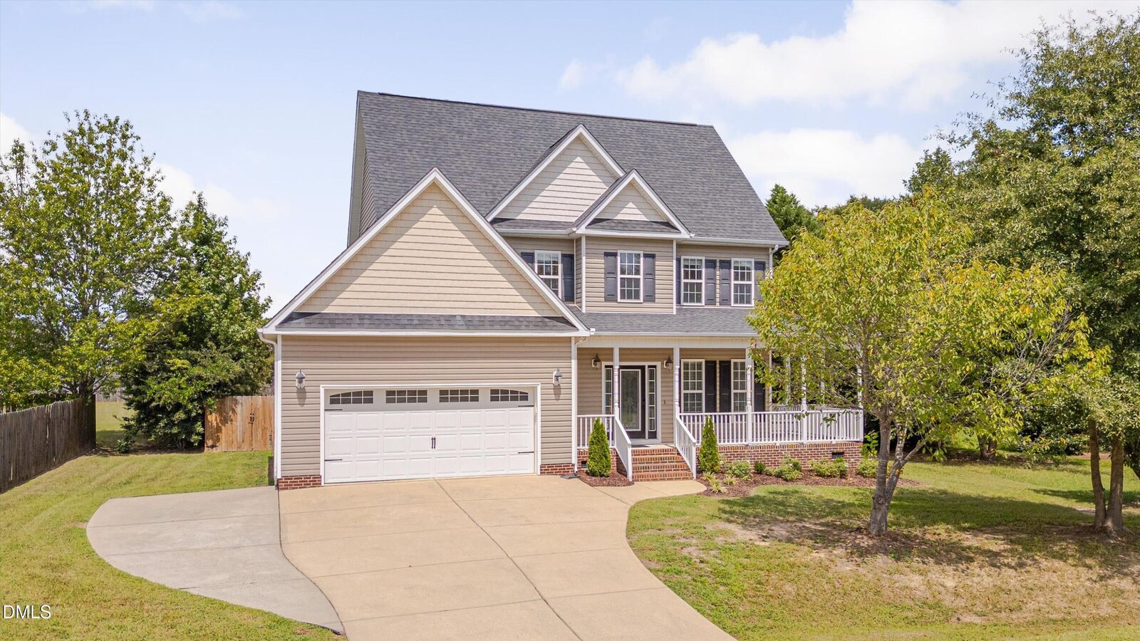 Property Photo:  8104 Hartwood Glen Circle  NC 27592 