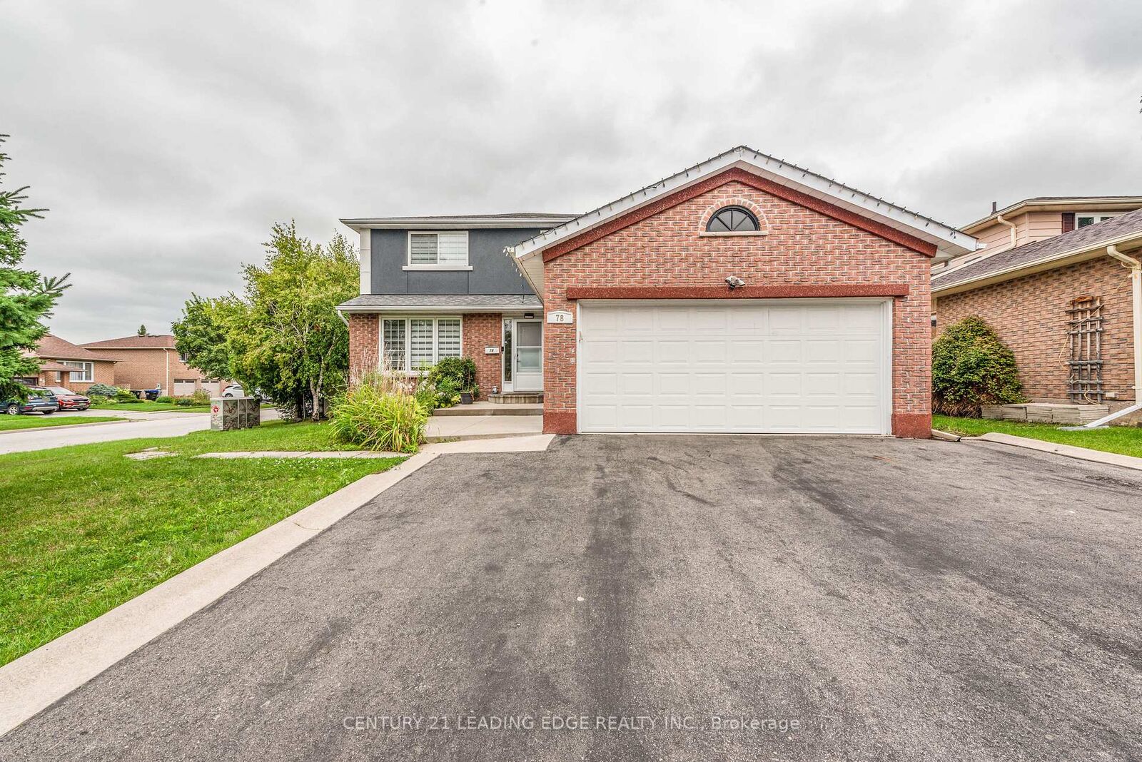 Photo de la propriété:  78 Crown Crescent  ON L3Z 2M1 