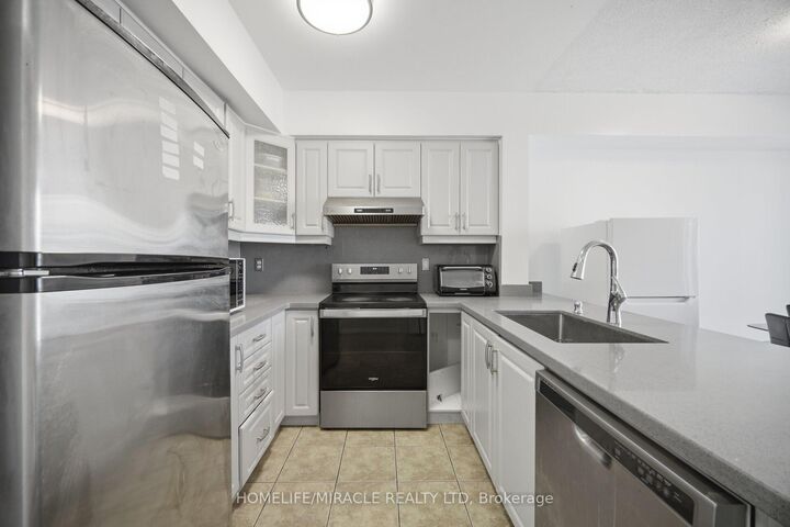 Property Photo: 3049 Finch Avenue W 2002 ON M9M 0A5