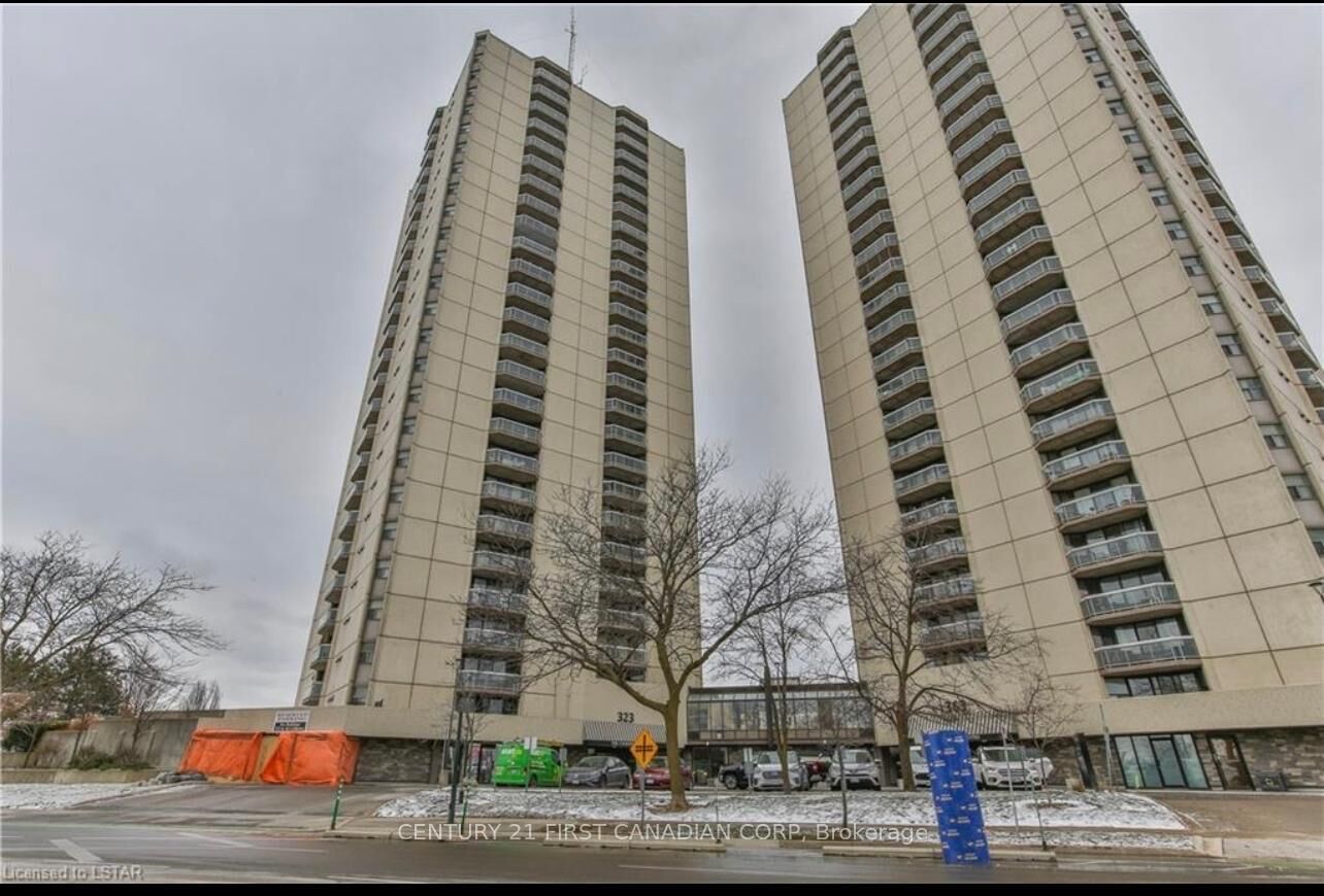 Property Photo:  323 Colborne Street 1703  ON N6B 3N8 