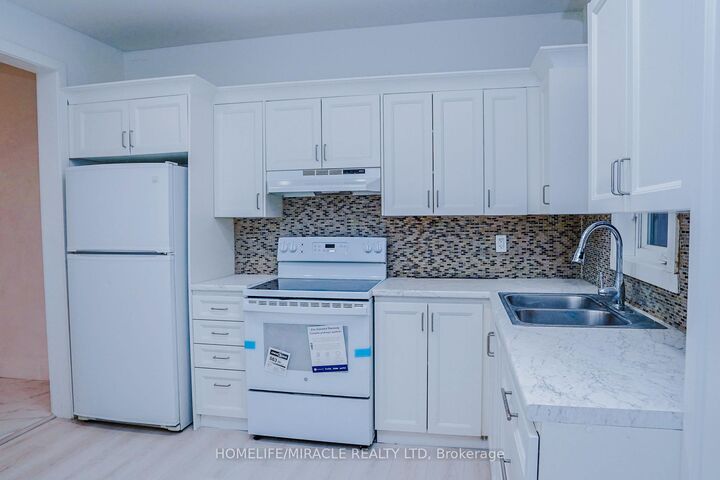 Property Photo:  40 Parkhill Road  ON N1R 1P4 