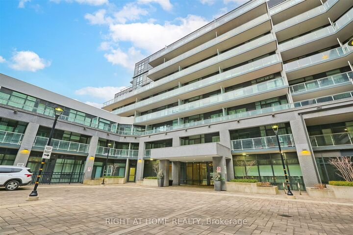 621 Sheppard Avenue E 321 — photo 1