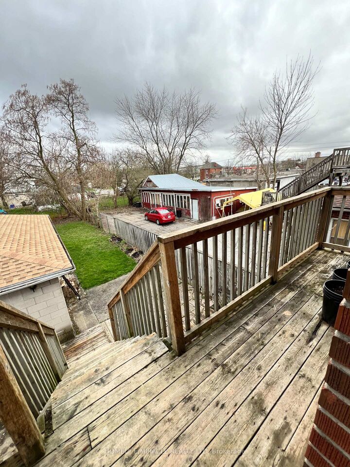 Property Photo:  39 Park Street  ON L3B 4M3 