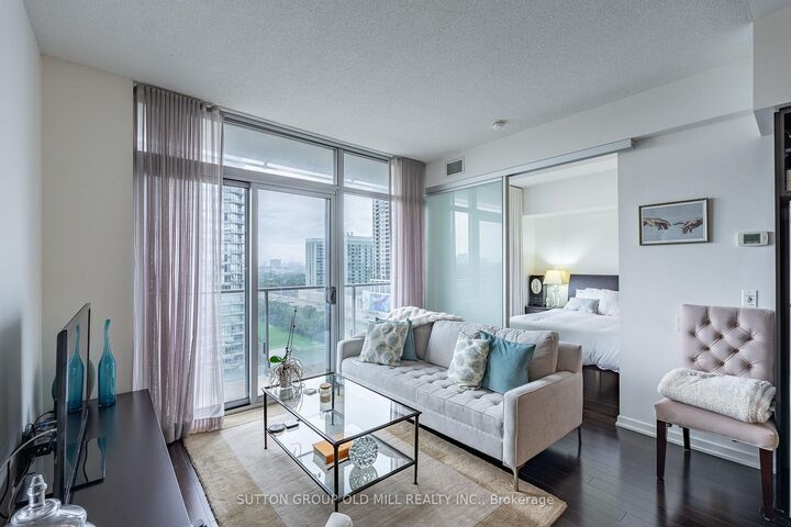 Property Photo:  103 The Queensway Avenue 1216  ON M6S 5B3 