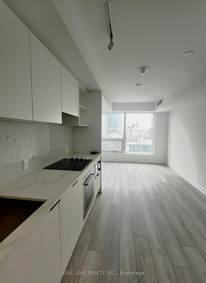 Property Photo:  82 Dalhousie Street 2908  ON M5B 0C5 