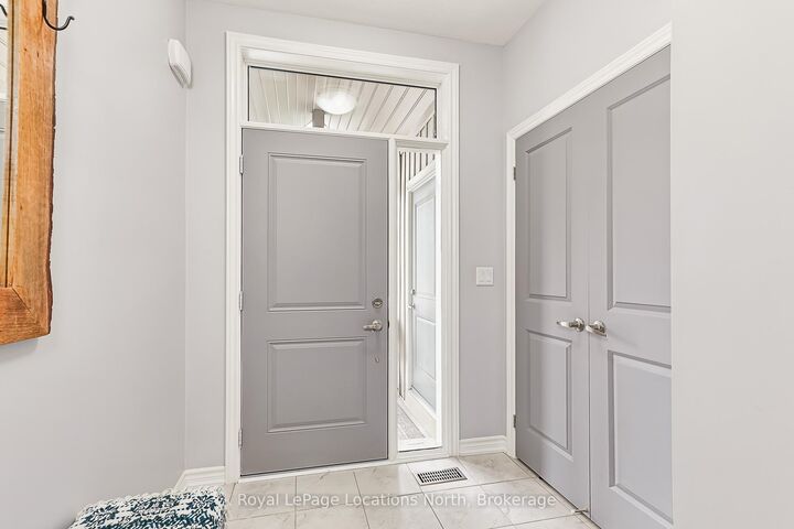 Property Photo:  16 Greaves Avenue  ON L9Y 0Z5 