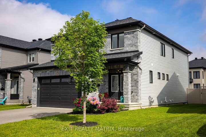 Property Photo:  857 Cologne Street  ON K0A 1W0 