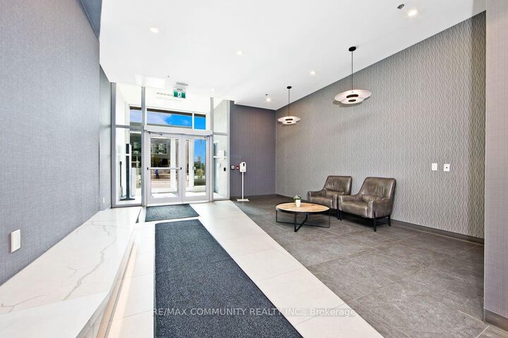 Photo de la propriété:  60 Frederick Street 3702  ON N2H 0C7 