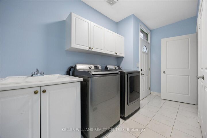 Property Photo:  277 Gibson Circle Basement 1  ON L3Z 0X2 