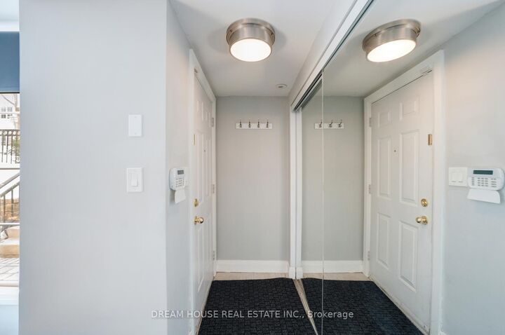 Property Photo:  5 Everson Drive 1008  ON M2N 7C3 