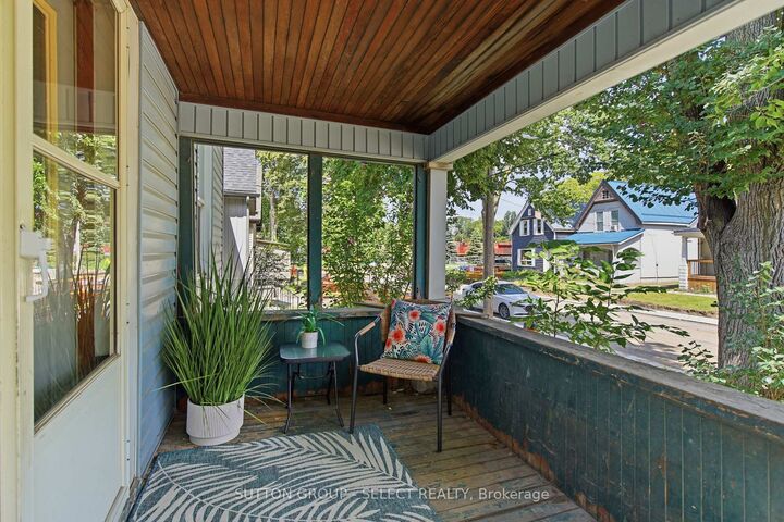 Property Photo: 563 Ontario Street ON N5W 3X9