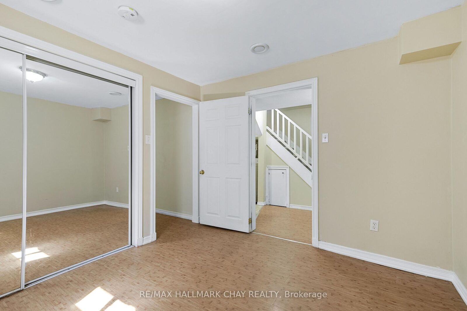 Property Photo:  492 Britannia Avenue  ON L3Z 1A7 