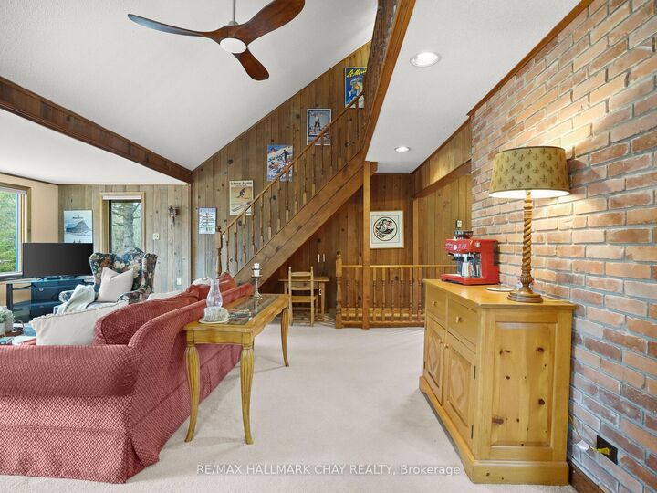 Property Photo:  61 Pine River Crescent  ON L9V 3H3 