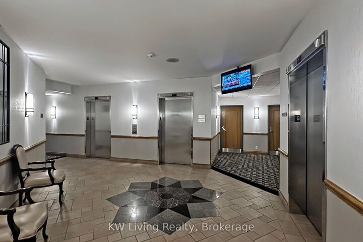 Property Photo: 7 Concorde Place 2309 ON M3C 3N4
