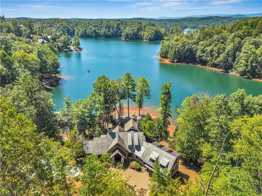 Property Photo: 105 Burwood Court SC 29685