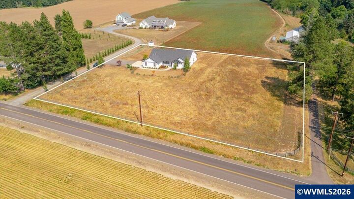 Property Photo: 3670 NW Westside Rd OR 97128