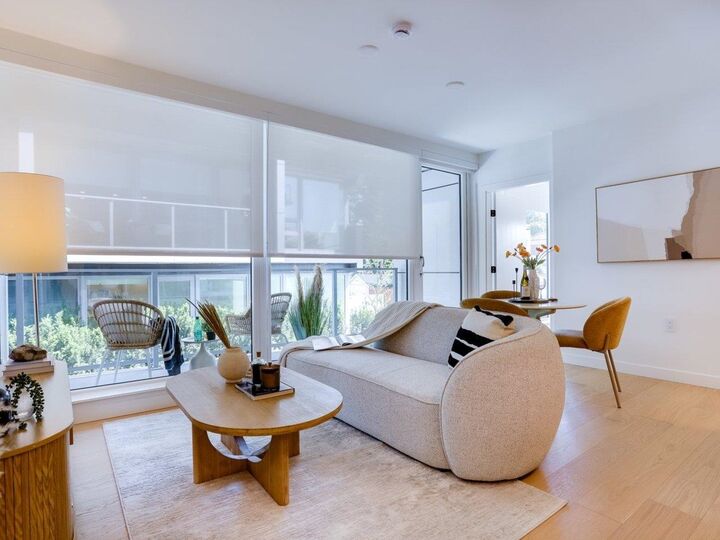 Property Photo:  8080 Oak Street 208  BC V6P 0N1 