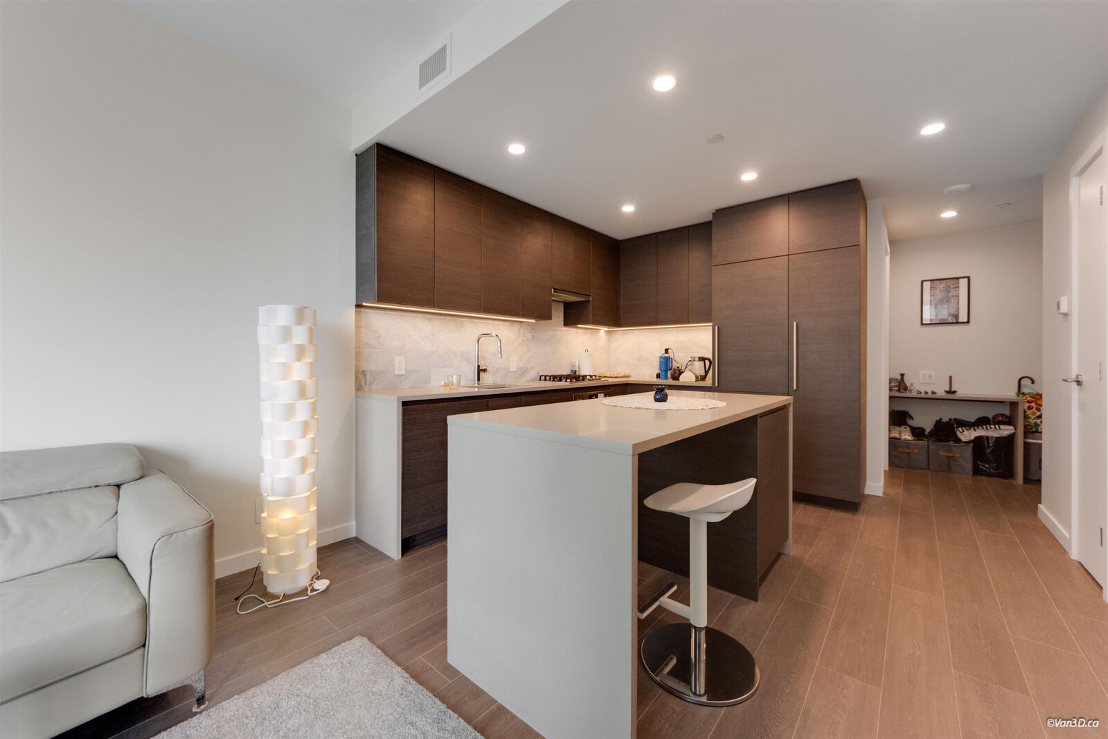 Property Photo:  2108 Gilmore Avenue 2812  BC V5C 0N8 