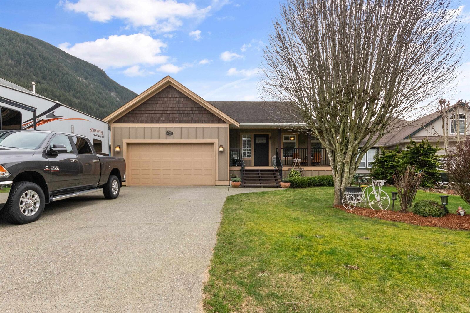 Property Photo: 246 Balsam Avenue BC V0M 1K0