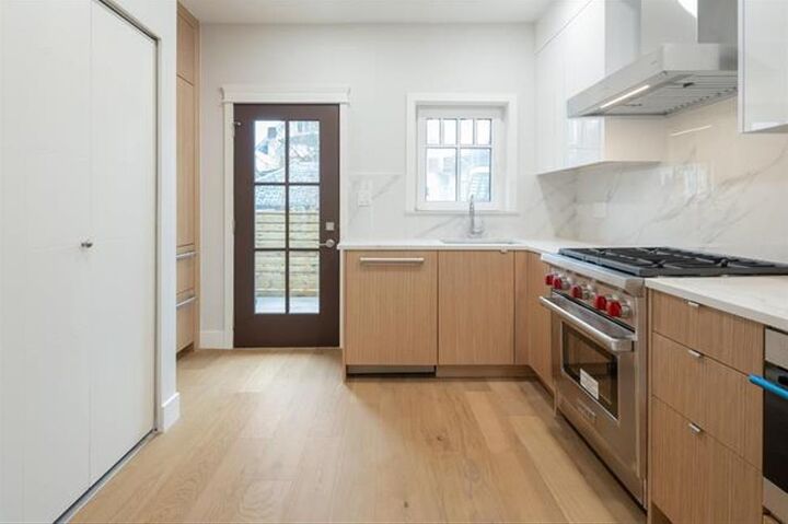 Property Photo:  815 W 15th Avenue  BC V5Z 1R8 