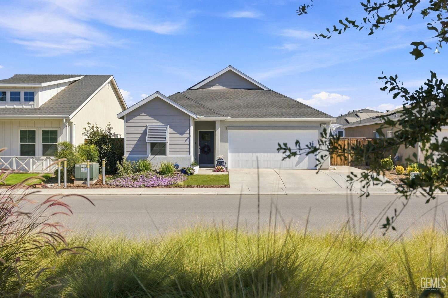 Property Photo: 9614 Cotton Creek Drive CA 93263